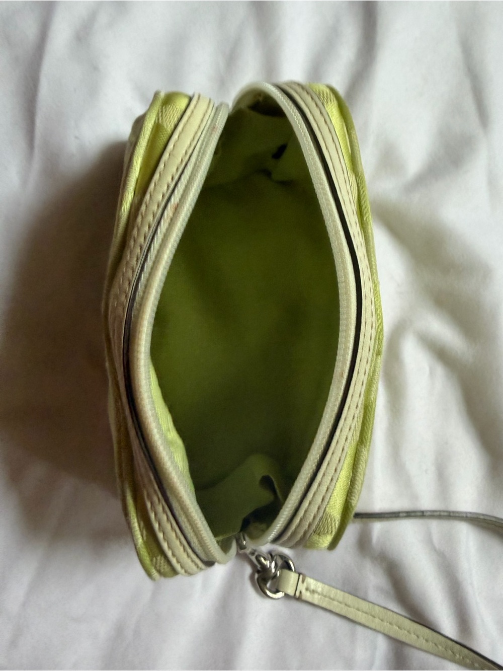 Rare Y2K Coach Lime Green Small Pouch Signature Wristlet Vintage - Picture 7 of 7